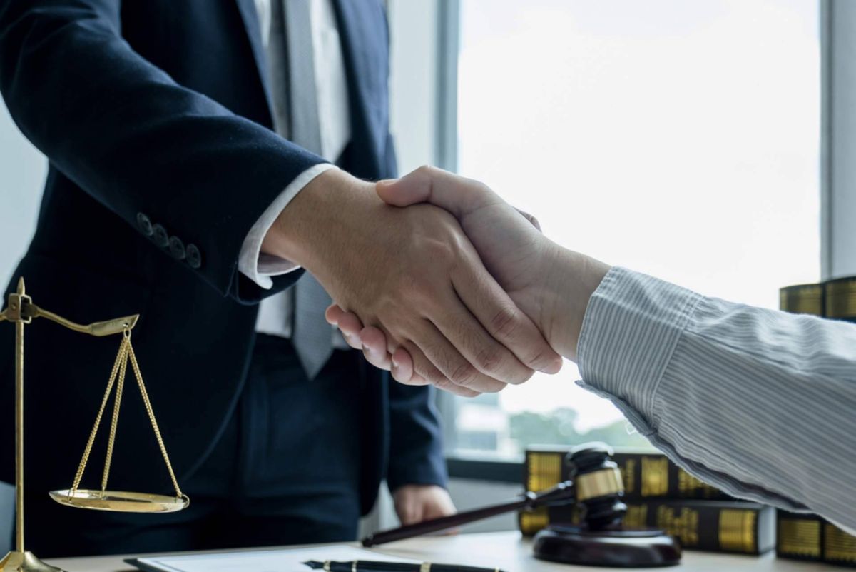 Asesoría jurídica en Barcelona para reorganizar equipos