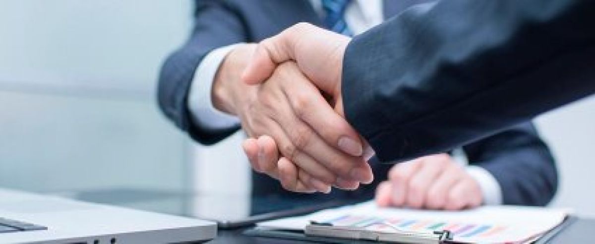 Cómo negociar contratos en Barcelona con respaldo jurídico